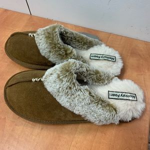 secret treasures women's clog slipper